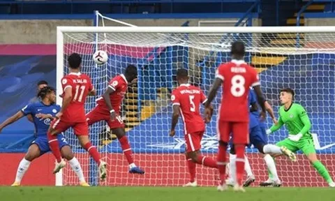 2 thái cực tương phản giữa Kepa và Alisson
