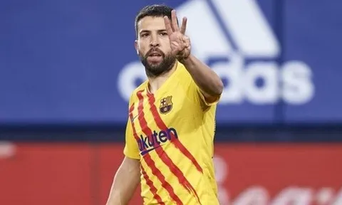 Thua sốc Granada, Jordi Alba lập tức ra "mệnh lệnh" cho toàn đội Barca