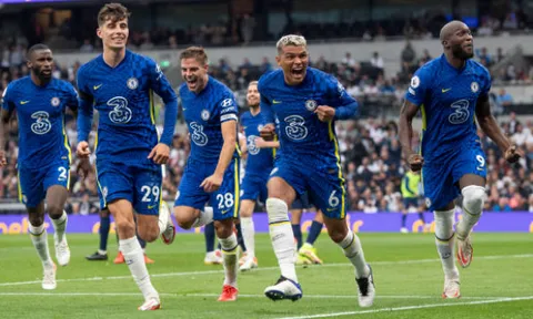 4 điều có thể bạn bỏ lỡ trận Tottenham 0-3 Chelsea: Màn đổi vai bất ngờ