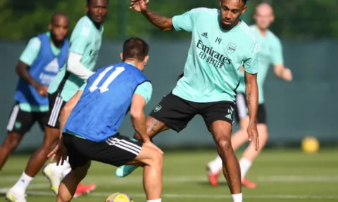 4 điều nổi bật ở những buổi tập tại Scotland của Arsenal