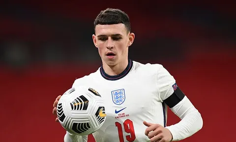 Phil Foden khen ngợi sao Chelsea: "Sẽ trở thành một cầu thủ lớn"
