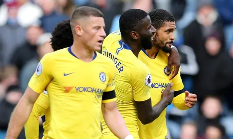 5 cầu thủ có thể rời Chelsea để dọn đường cho các tân binh