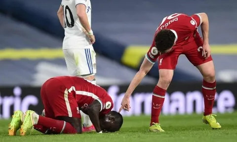 5 điểm nhấn Leeds United 1-1 Liverpool: Mane bớt "nặng", hoan hô Bielsa