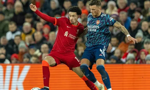 5 điểm nhấn Liverpool 0-0 Arsenal: Rút ngắn khoảng cách; Pháo thủ tìm ra đội trưởng mới?