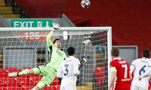 5 điểm nhấn Liverpool 0-0 Real Madrid: Courtois hóa "người nhện"; Mục tiêu quan trọng của The Kop