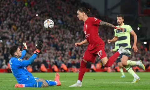 5 điểm nhấn Liverpool 1-0 Man City: Salah phá dớp; Nunez thành trò cười