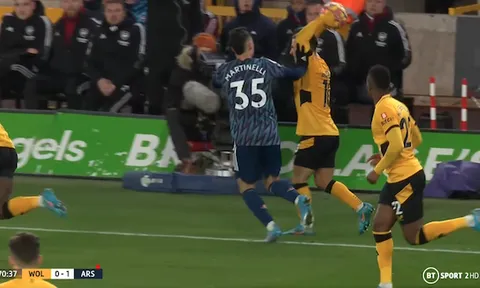 5 điểm nhấn Wolves 0-1 Arsenal: 2 khoảnh khắc điên rồ; "Lần đầu" của Pháo thủ