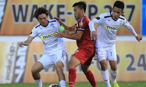 5 điều đáng chờ đợi ở ngày V-League trở lại: Nóng bỏng cuộc đua trụ hạng, Tuấn Anh tái xuất?