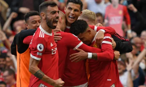 5 khoảnh khắc xúc động nhất ngày Man Utd đại thắng: Ronaldo và Sir Alex