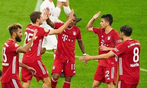 5 tân binh ra mắt hoành tráng, HLV Bayern nói ngay 1 điều