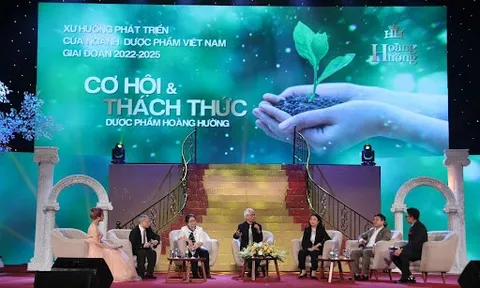 5000 khách mời tham dự sự kiện tri ân của dược phẩm Hoàng Hường