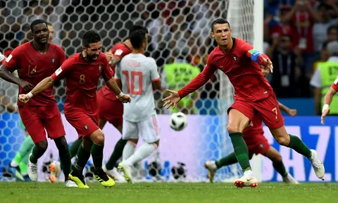 Những khoảnh khắc chứng minh nước Nga là sân đấu yêu thích của Ronaldo
