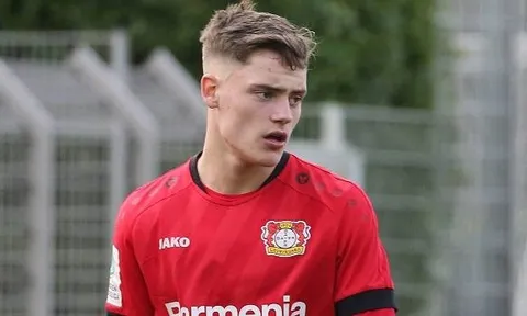 Arsenal và Man Utd đồng loạt theo đuổi "Kai Havertz mới"