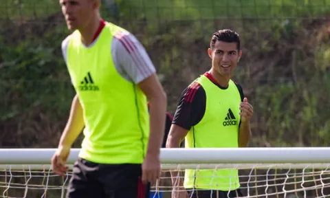 6 điều rút ra từ buổi tập mới nhất của Man Utd: Bậc thầy Ronaldo
