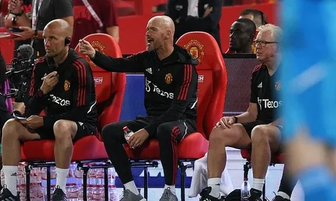Zidane Iqbal gây ấn tượng, Ten Hag nói gì?