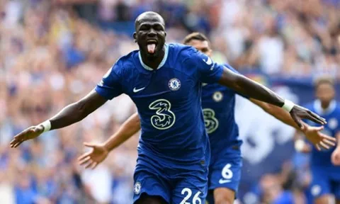Mở tài khoản, Koulibaly lập tức làm 1 điều với Tuchel
