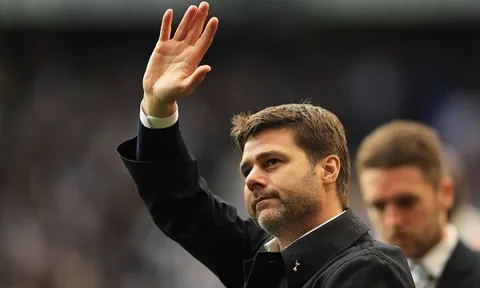 Vừa bị sa thải, Pochettino được khuyên tới bến đỗ không ngờ