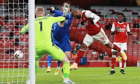 CĐV Arsenal tức điên: "Cái tên đó là của nợ, nên rời CLB ngay lập tức"