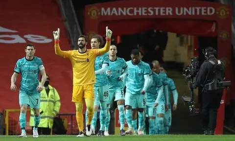 Liverpool bị loại, Man Utd vẫn là số 1 nước Anh