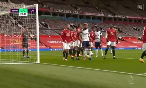 Ten Hag vừa giải quyết một mầm mống xung đột ở Man Utd
