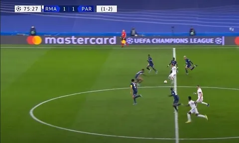 Đội hình "hiện tượng một mùa" nổi tiếng nhất Premier League