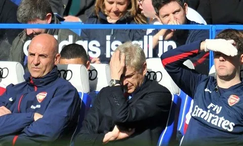 7 năm trước, Arsenal thua thảm Chelsea trong ngày đặc biệt của Wenger