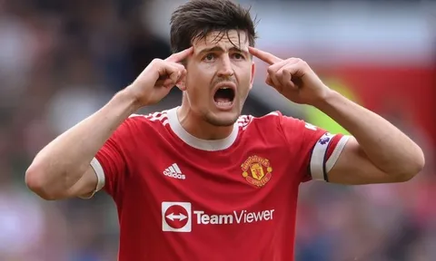 7 trên 10 trung vệ đắt nhất thế giới chơi tại Premier League