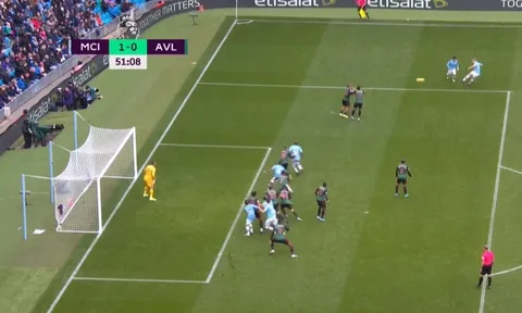 5 chỉ số khủng khiếp của De Bruyne: Siêu kiến tạo; Tạt bóng chẳng kém Alexander-Arnold
