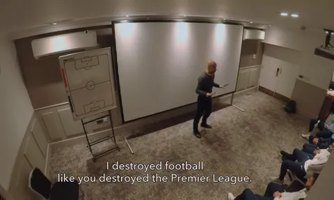 'Trong 4 năm, tôi đã hủy diệt bóng đá như các cậu hủy diệt Premier League'