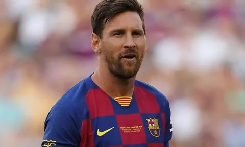 Messi: 'Ronaldo là tiền đạo xuất sắc nhất tôi từng được xem trong đời mình'
