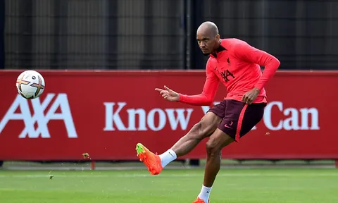 Merson sốc với quyết định của Klopp