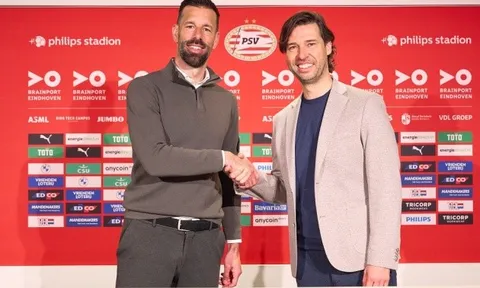 Học trò mới nhận xét về Van Nistelrooy