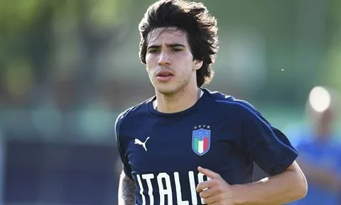 'Pirlo mới' được 'hét' giá 300 triệu euro