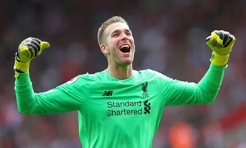 Sao Liverpool: ''Danh hiệu không được quyết định vào tháng 11''