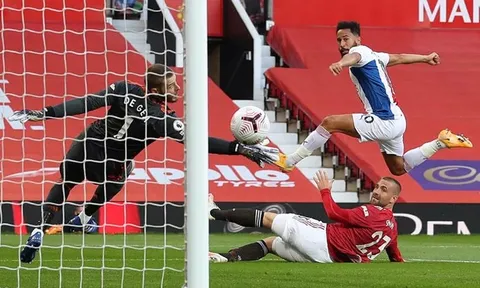 "Người cũ" lập hattrick kiến tạo trong ngày Man Utd thua thảm tại Old Trafford