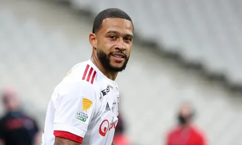 2 ông lớn nhập cuộc, Barca gặp khó vụ Depay