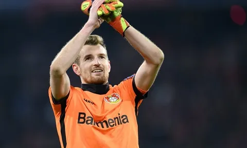 90 phút thăng hoa, sao Leverkusen "hóa De Gea" gánh cả hàng thủ khiến Bayern ôm hận