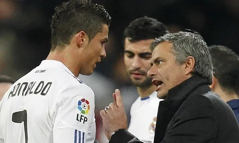 Đội hình hay nhất do Jose Mourinho dẫn dắt
