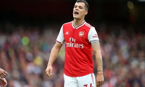Sau tất cả, Emery phá vỡ im lặng về ngày Xhaka tái xuất