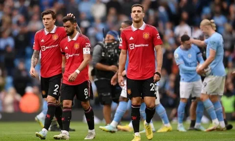 "Man Utd thật thảm họa"