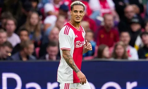 Man Utd ra quyết định vụ Antony