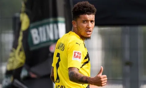 Mike Phelan có động thái lạ, bom tấn Sancho kích nổ ở OTF?