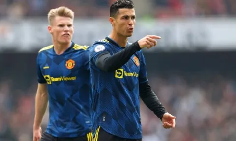 Vì sao Ronaldo không thực hiện quả penalty trận Arsenal?