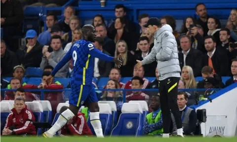 Lukaku không yên với NHM Chelsea