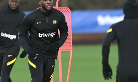 Lukaku tập luyện sau phát biểu không vui, 2 viện binh nuốt trọn giáo án