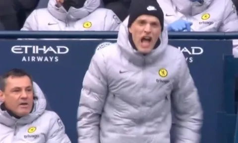 Sao Chelsea chuyền ẩu, Tuchel bật dậy khỏi ghế, nhảy xổ lên gắt gỏng