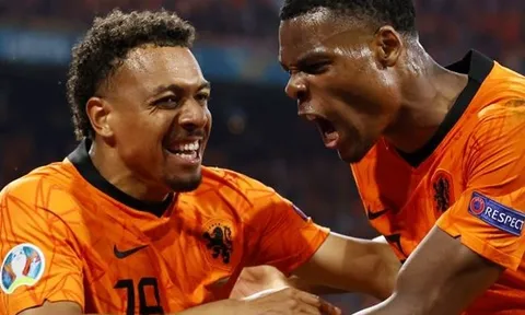 Đội hình 241 triệu euro từng khoác áo PSV: Cậu bé vàng sa sút; Lời đậm từ Arsenal