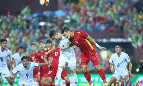 U23 Việt Nam chia điểm U23 Philippines: Trở lại mặt đất!