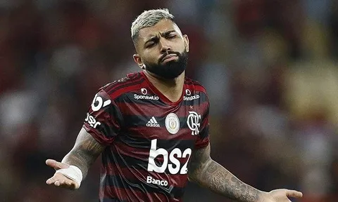 Chủ tịch lên tiếng, xác nhận đang đàm phán mua đứt "mục tiêu tin đồn" của Liverpool