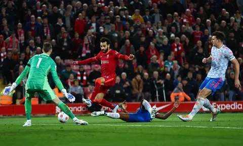 Liverpool vùi dập MU: Quyền lực Salah
